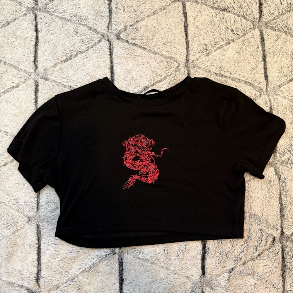 SHEIN Black Crop Top with dragon Graphic